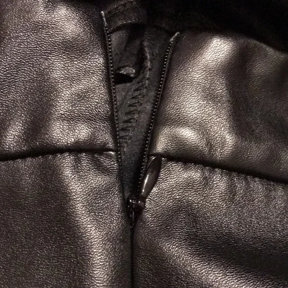 Shein Black Faux Leather Mini Skirt Size Large - Picture 5 of 7